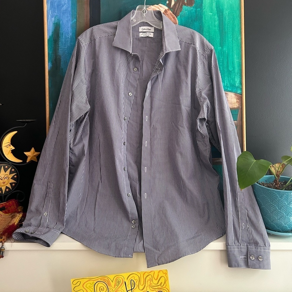 Calvin Klein Men’s Purple White Striped Dress Shirt 17 36/37 Button Front